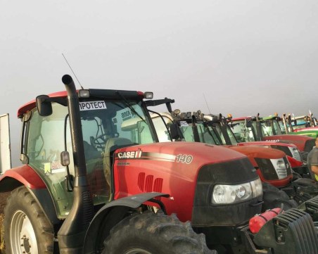 Оранжерийните производители: Конфискувайте тракторите, купени с европари – против протестите сме