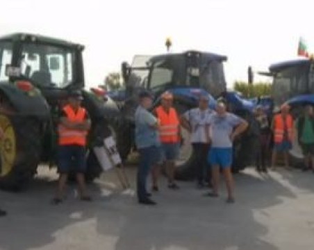 Земеделец: Не сме еднакво конкурентни с европейските производители, вносът от Украйна преля чашата