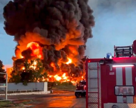 Дрон е ударил нефтопреработвателна база в Украйна