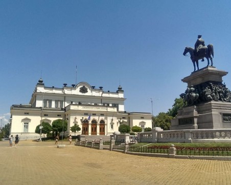 Народното събрание реши: Кметовете ще наказват за замърсявания