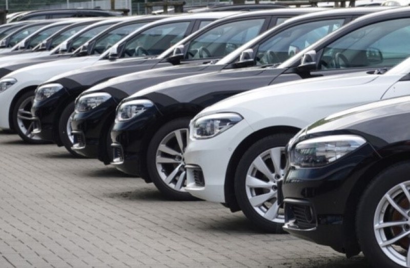 Новорегистрираните коли в България с ръст от близо 40% за последния месец, първи сме в ЕС