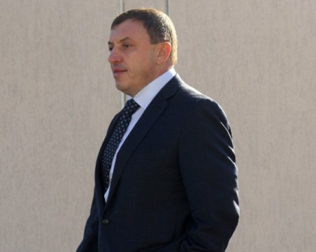 МВР работи по две версии за убийството на Алексей Петров