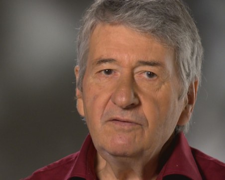 Почина Александър Късметски, който първи съобщи новината за падането на Тодор Живков