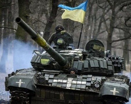 Сирени и взривове в Украйна тази нощ, взривени дронове и в Крим