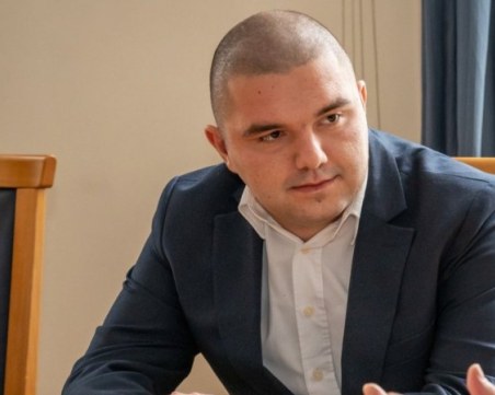 Стачка на съдебната администрация в Охрид отложи делото за побоя на  Пендиков