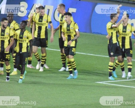 Вдъхновен Ботев търси нещо повече срещу ЦСКА на Колежа