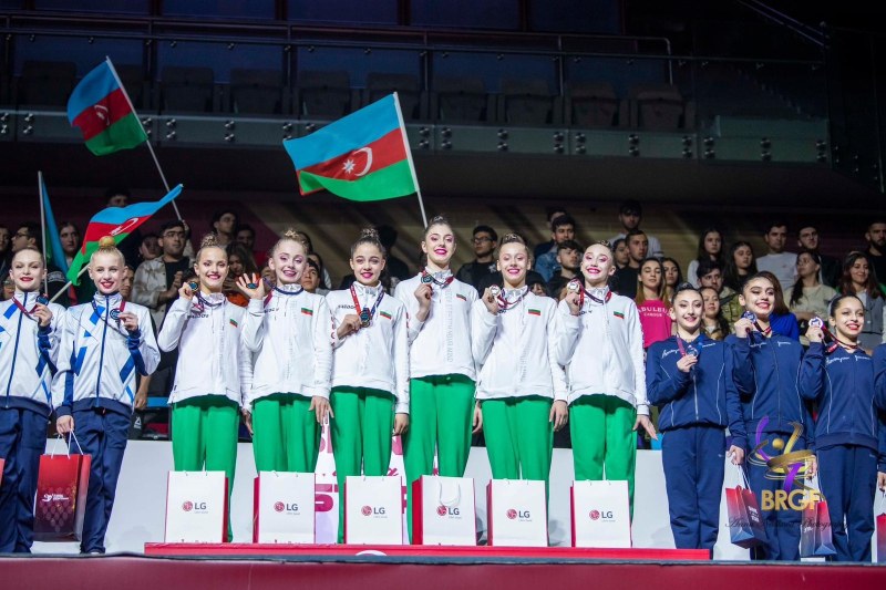 Пловдивската световна шампионка Ванеса Емилова: Мечтая да съм в женския ансамбъл и да спечеля медал от Олимпиадата