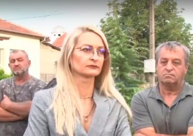Жителите на казанлъшкото село Копринка продължават да се страхуват да