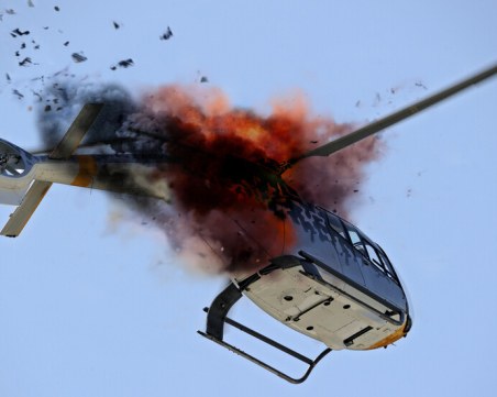 Откриха мъртъв пилота на изчезналия хеликоптер