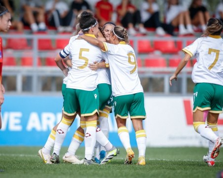 Страхотни! Футболните националки започнаха с победа в Лигата на нациите, другата седмица играят в Пловдив