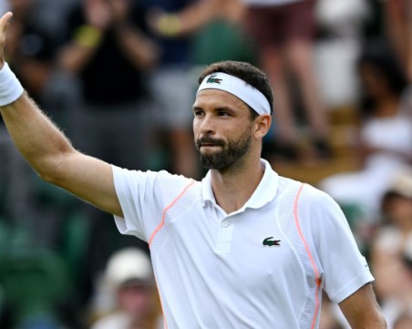 Григор Димитров се класира на 1/4-финал в Китай, записа победа 400 в кариерата си