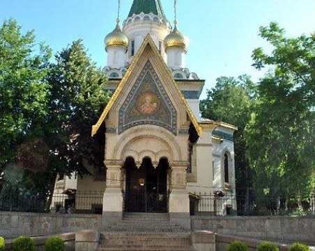 Руското посолство: Църквата 