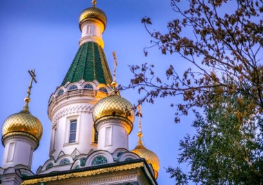 Храм Св Николай Мирликийски в София познат като Руската църква