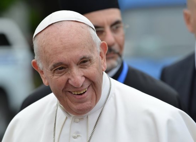 Папа Франциск: Търговците на оръжие искат войната да продължи
