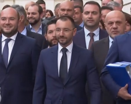 Антон Хекимян е кандидатът на ГЕРБ за кмет на София