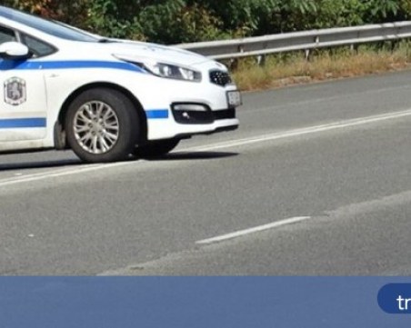 Мъж загина, а двама са с опасност за живота след катастрофа на пътя Айтос - Карнобат