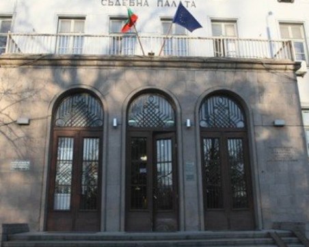 Протест на родители на загинали при пътни инциденти деца в Пазарджик