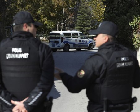 Арестуваха трима българи с три килограма дрога край Одрин