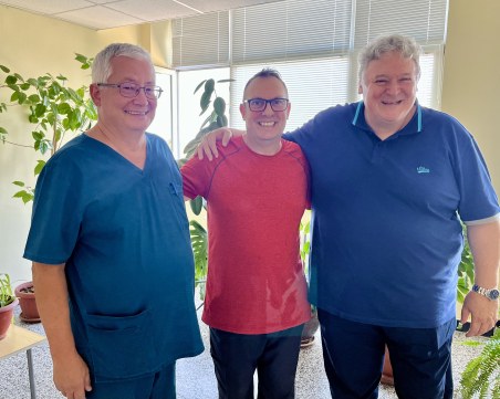 Изписаха от болницата английските парапланеристи, пострадали край Сопот