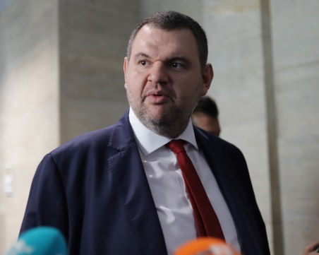 Пеевски: На 15-и декември ще бъдат окончателно приети промените в Конституцията