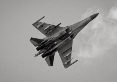 Руски военни са свалили собствен изтребител Су 35 над Украйна това