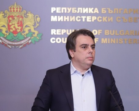 Асен Василев: ДДС за ресторантьорите остава 20%