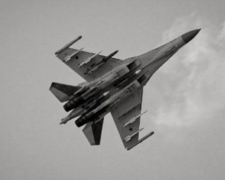 Руснаци свалиха свой изтребител над Украйна