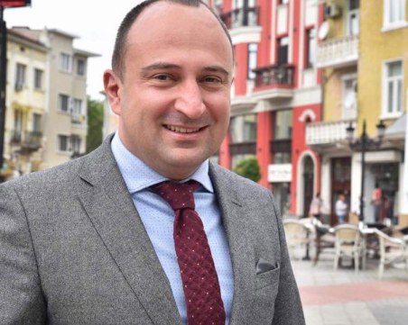 Стефан Стоянов: Кадрите са потресаващи, храната да се връща при най-малки съмнения