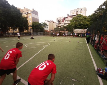 Ученици от район 