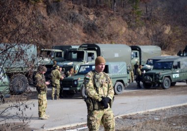 Съединените щати призоваха Сърбия да изтегли войските които е струпала