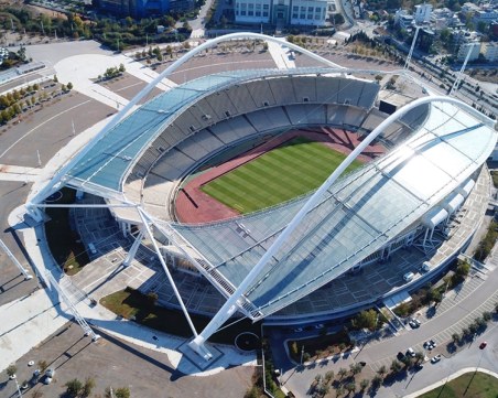 Затвориха Олимпийския стадион в Атина