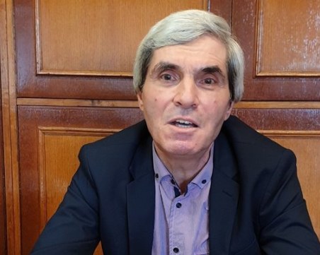 ЦИК: Данните от хартиеното и машинното гласуване няма да се сумират