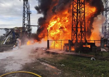 Експлозия и пожар в нелегална петролна рафинерия в района на
