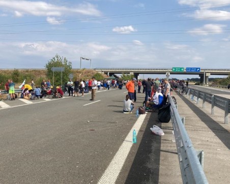 След пет дни протести: Започват преговори между миньори и управляващи