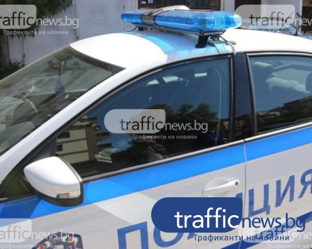 Вандалска проява: Шофьорка завари автомобила си надраскан, със счупени огледала и увредена гума