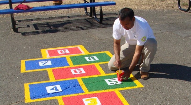Организират образователни игри на още една детска площадка в 