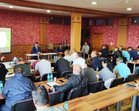 Проведоха семинар във Велинград по проект -