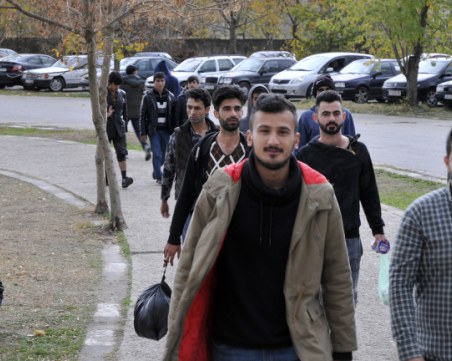 Само от началото на годината: 14 000 души са влезли нелегално в Германия