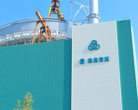 Спират шести блок на 