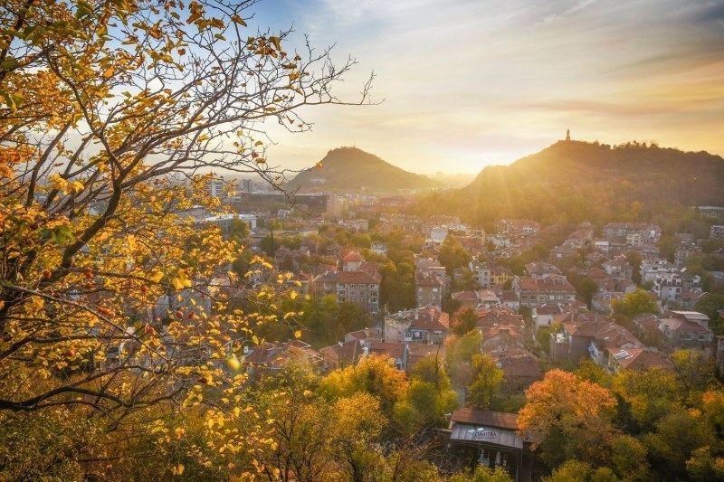 Максималните температури в Пловдив падат с около десетина градуса в