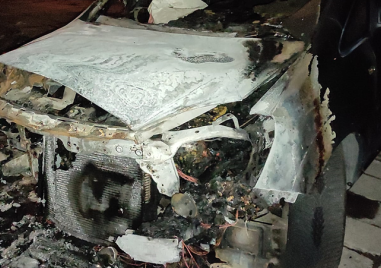 Лек автомобил се запали в Кючука Според разказ на собственика