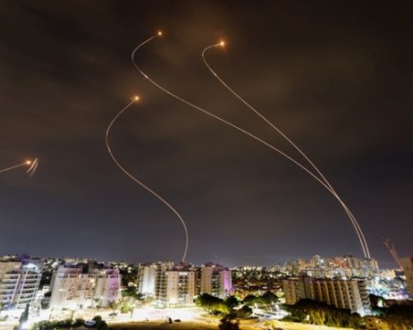 Майка на изчезнало момиче от Израел: Обади се и ми каза 