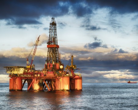 7 акции на нефт и газ, готови да избухнат тази есен