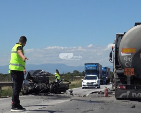 Две жертви на катастрофи в страната, 19 са ранени