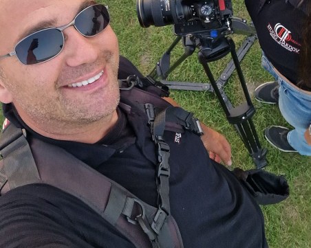 Арестуваха известен пловдивски фотограф за порнография