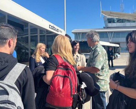 Евакуираха още 57 българи от Израел