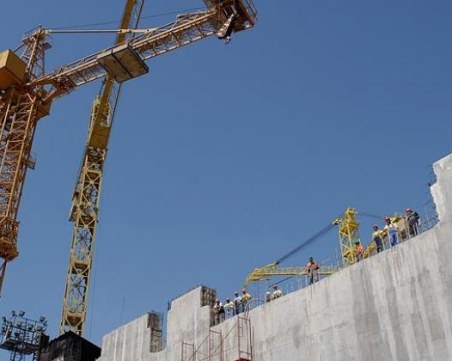 Кабинетът спира изграждането на АЕЦ 