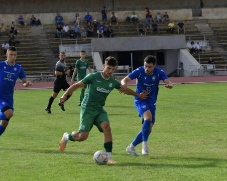 Спартак с равенство срещу Несебър