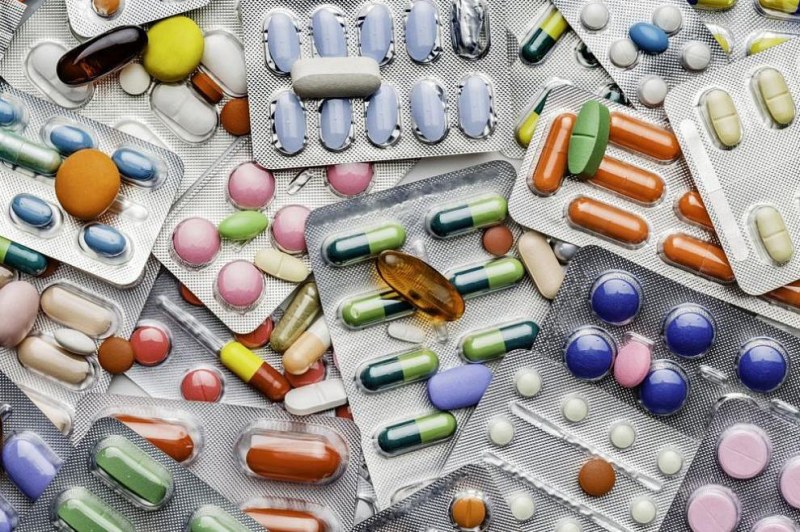 От понеделник антибиотиците и лекарствата за диабет ще се предписват само