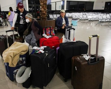 Испанските ВВС евакуираха четирима българи от Израел